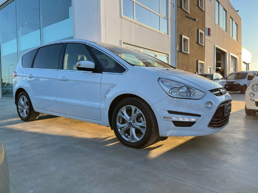 FORD S-Max