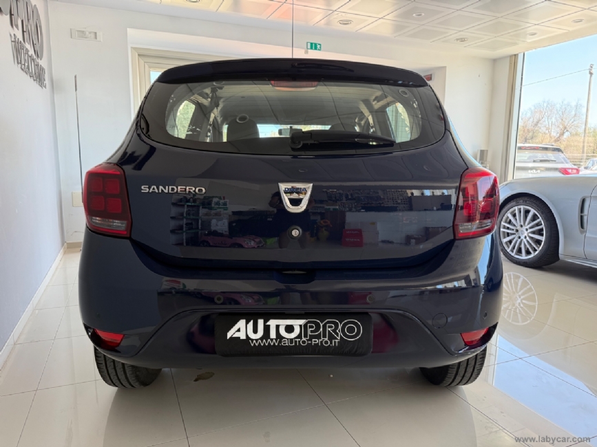 DACIA Sandero