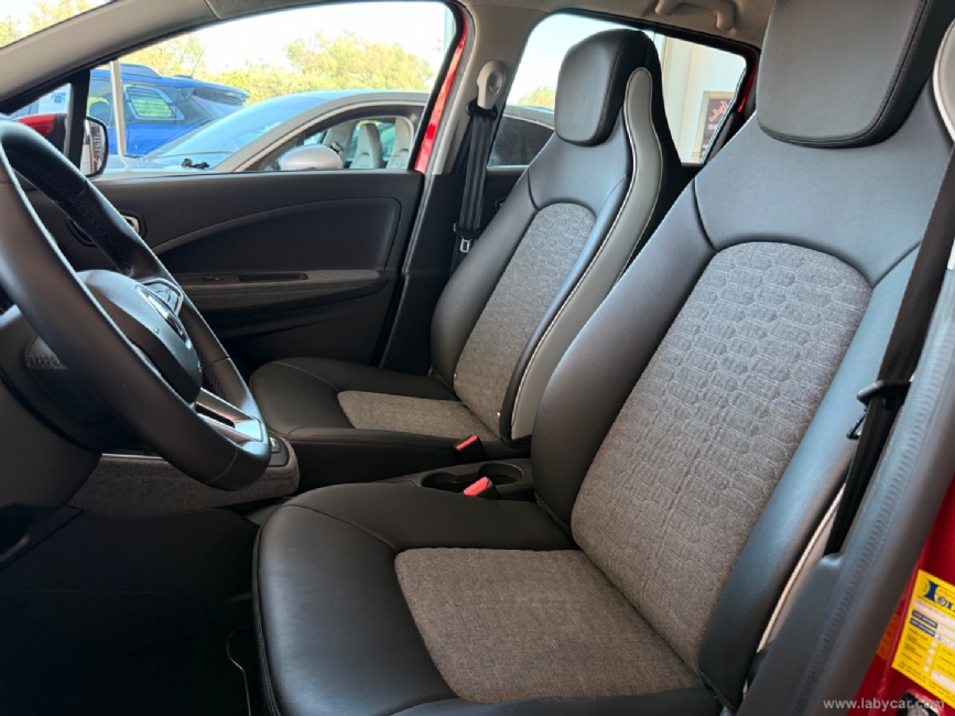 RENAULT ZOE