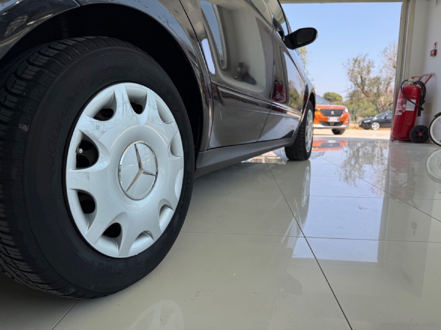 MERCEDES-BENZ Classe A