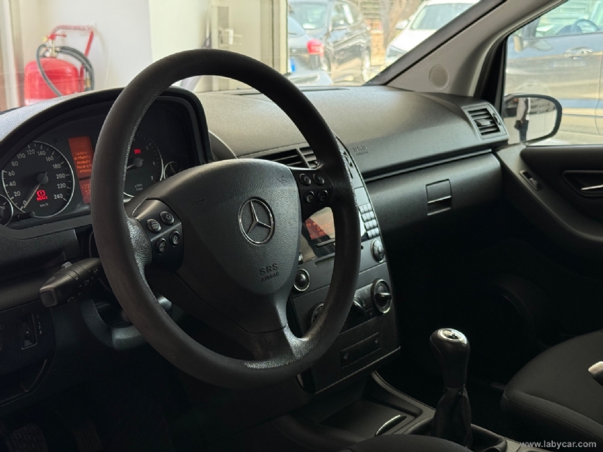 MERCEDES-BENZ Classe A