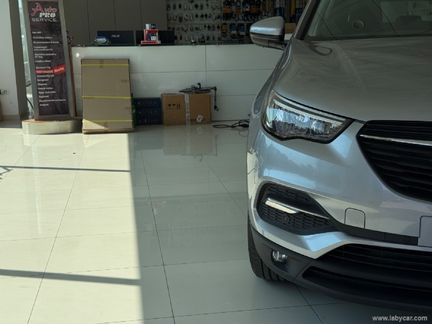 OPEL Grandland