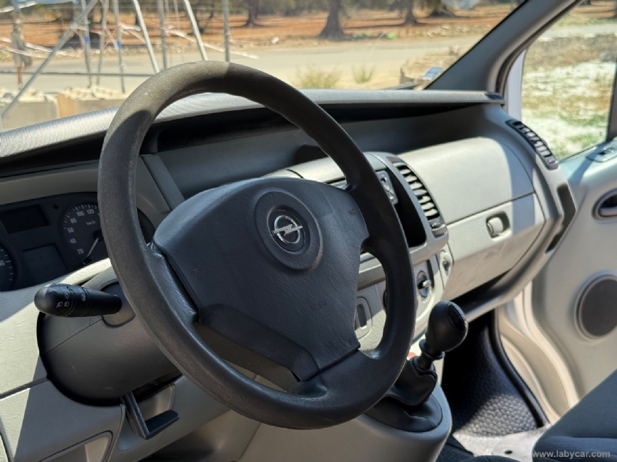 OPEL Vivaro