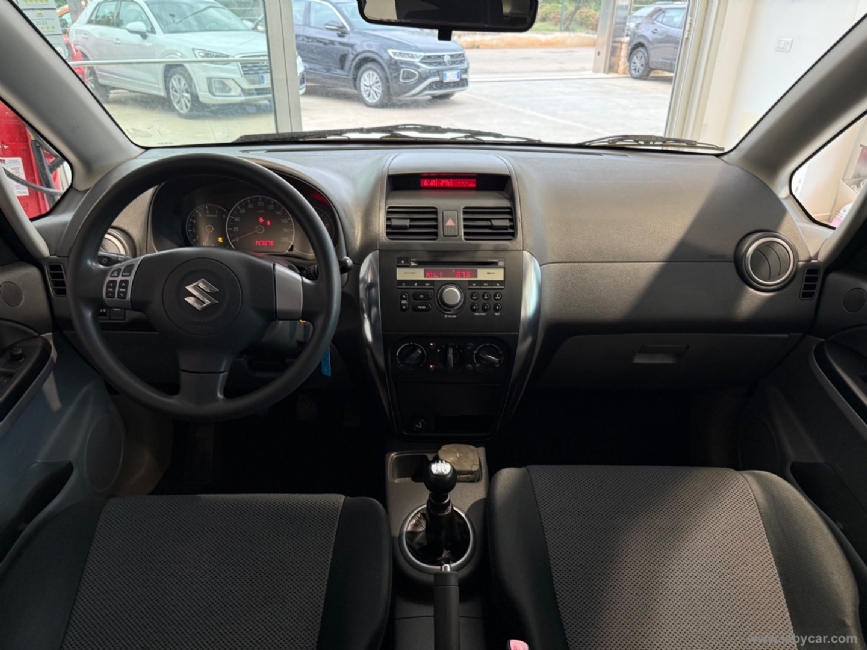 SUZUKI SX4