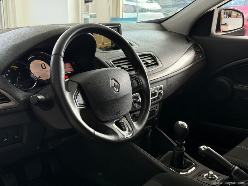 RENAULT Mgane