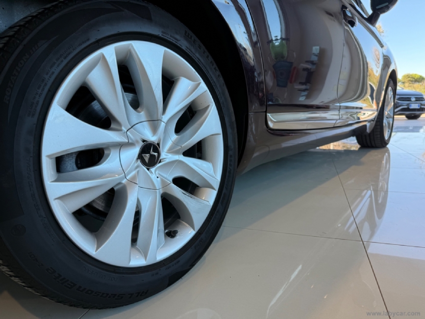DS AUTOMOBILES DS5