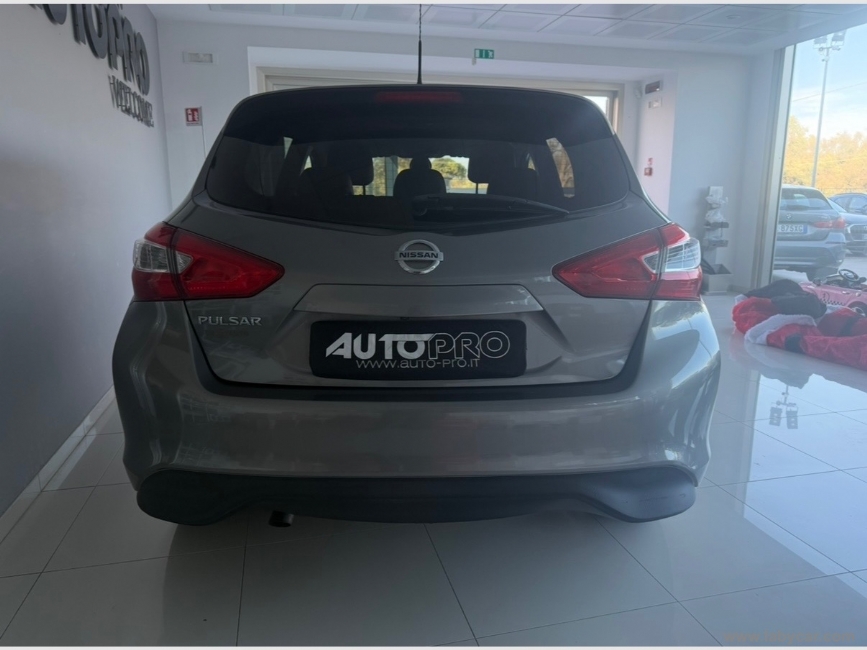 NISSAN Pulsar