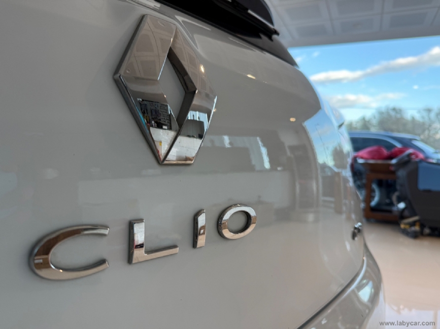 RENAULT Clio