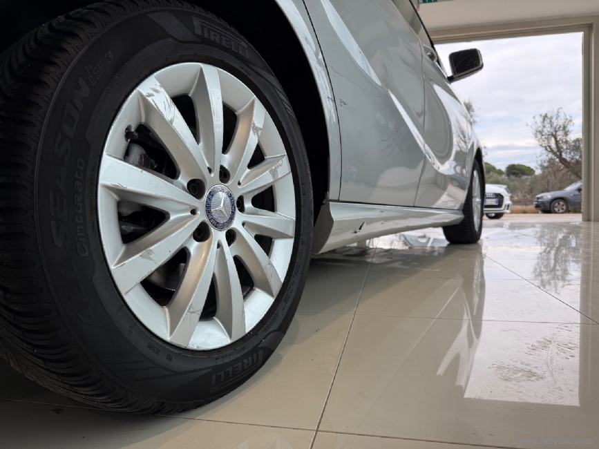 MERCEDES-BENZ Classe B