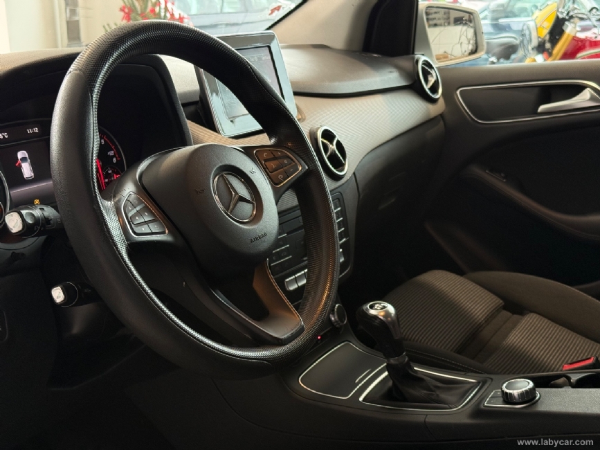 MERCEDES-BENZ Classe B