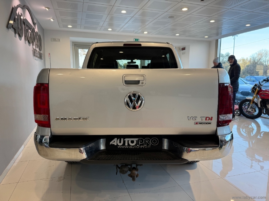 VOLKSWAGEN Amarok
