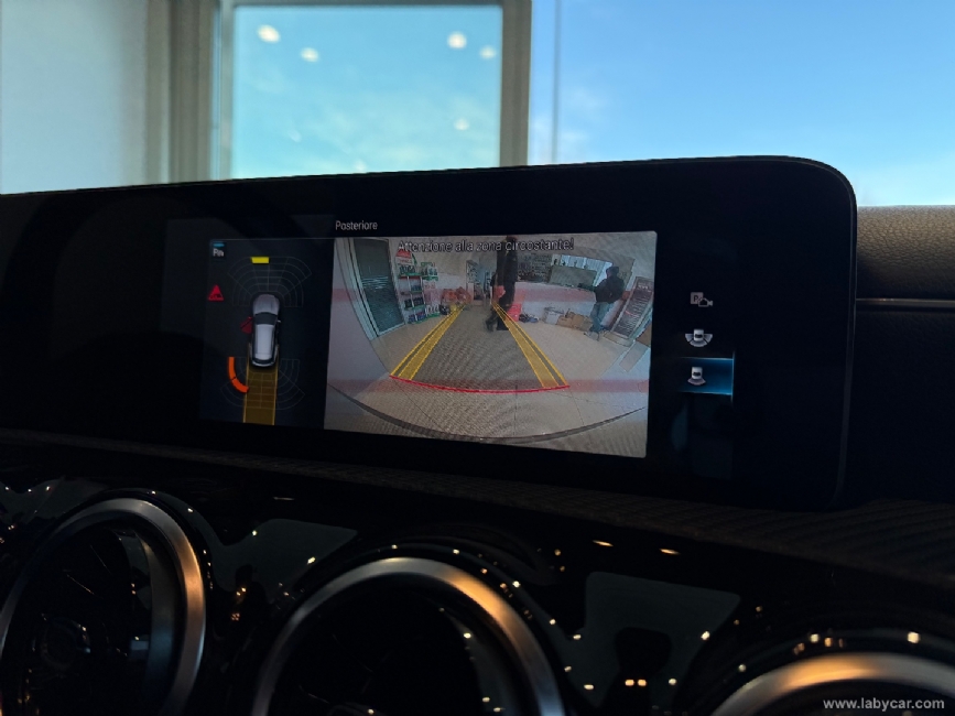 MERCEDES-BENZ Classe CLA