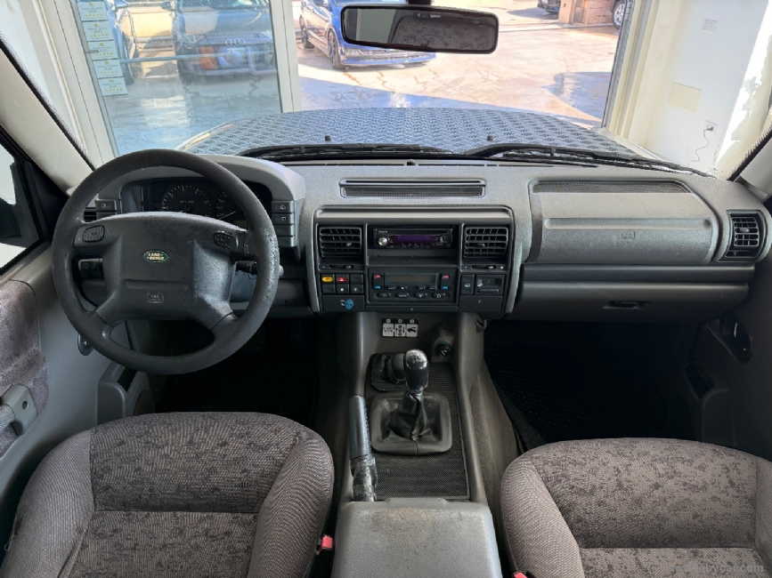 LAND ROVER Discovery