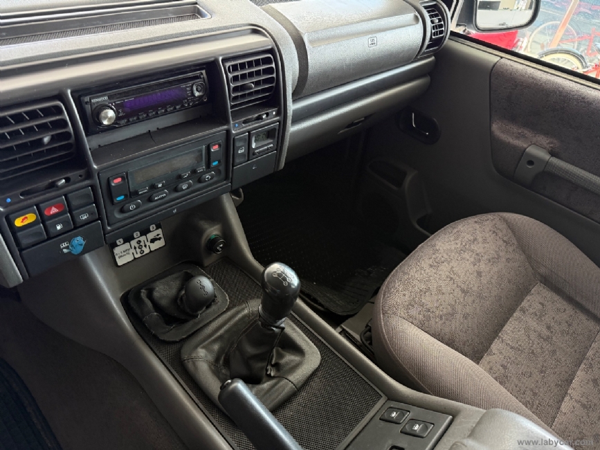 LAND ROVER Discovery