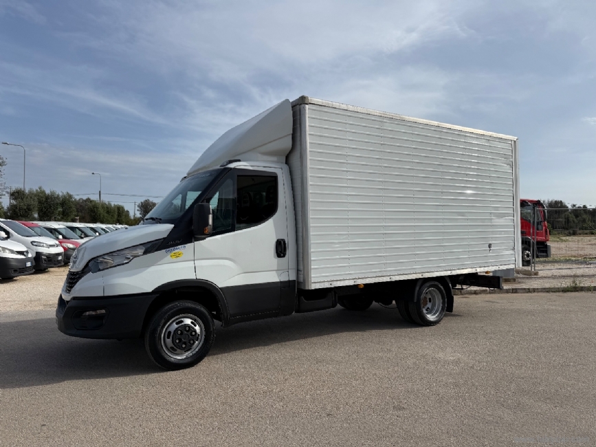 IVECO Daily
