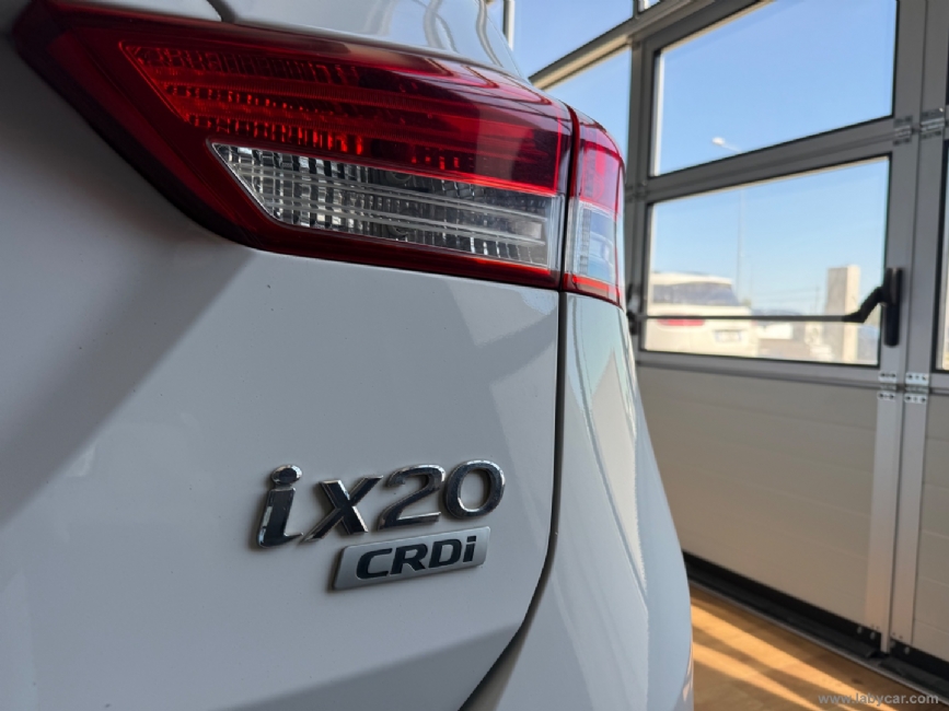 HYUNDAI ix20