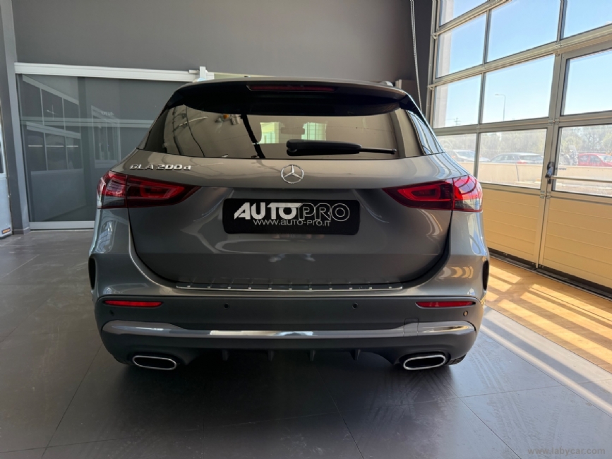 MERCEDES-BENZ Classe GLA