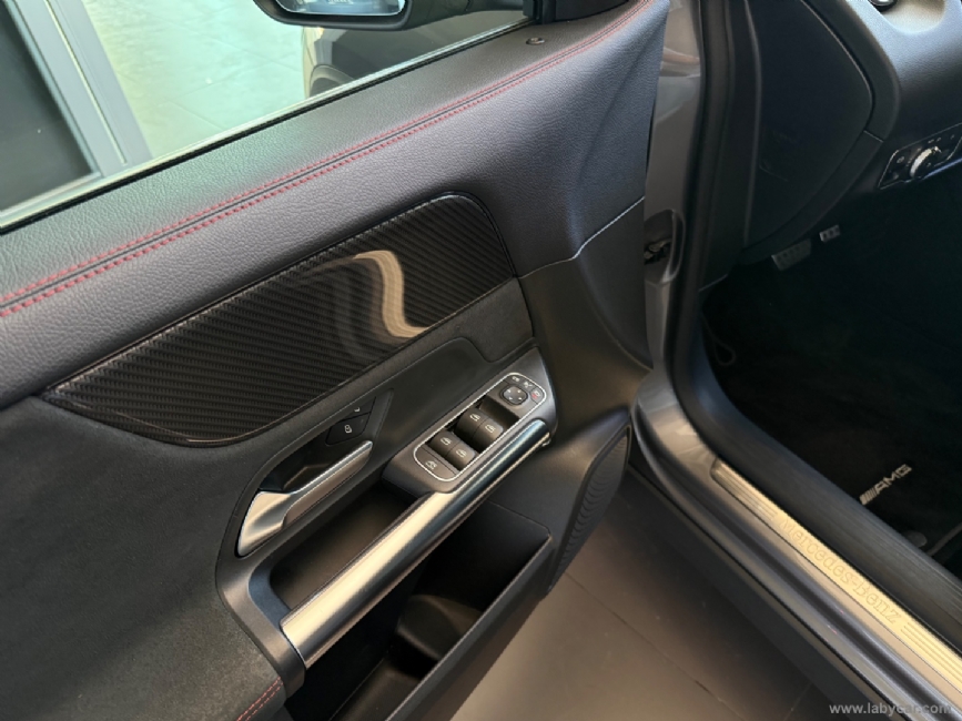MERCEDES-BENZ Classe GLA