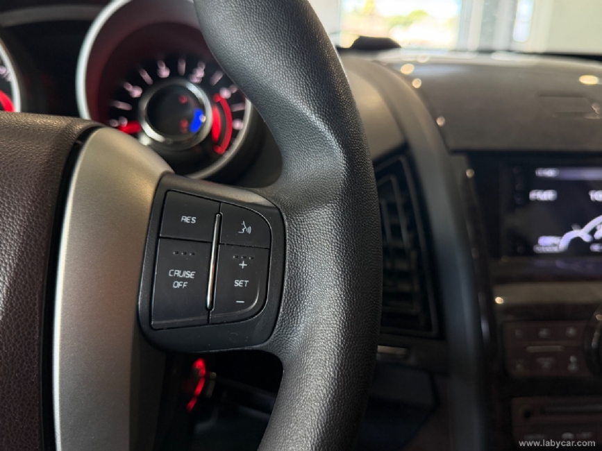 MAHINDRA XUV500