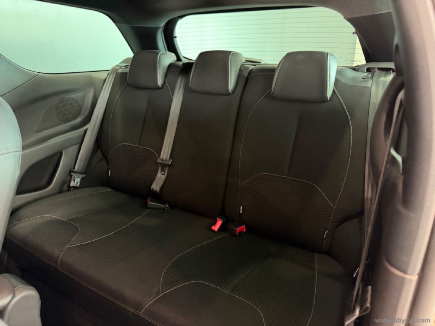 DS AUTOMOBILES DS3