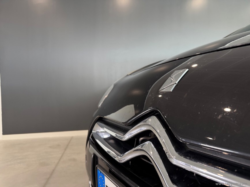 DS AUTOMOBILES DS3