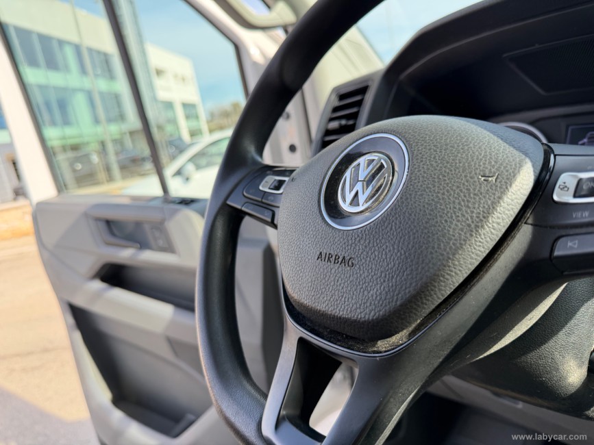 VOLKSWAGEN Crafter