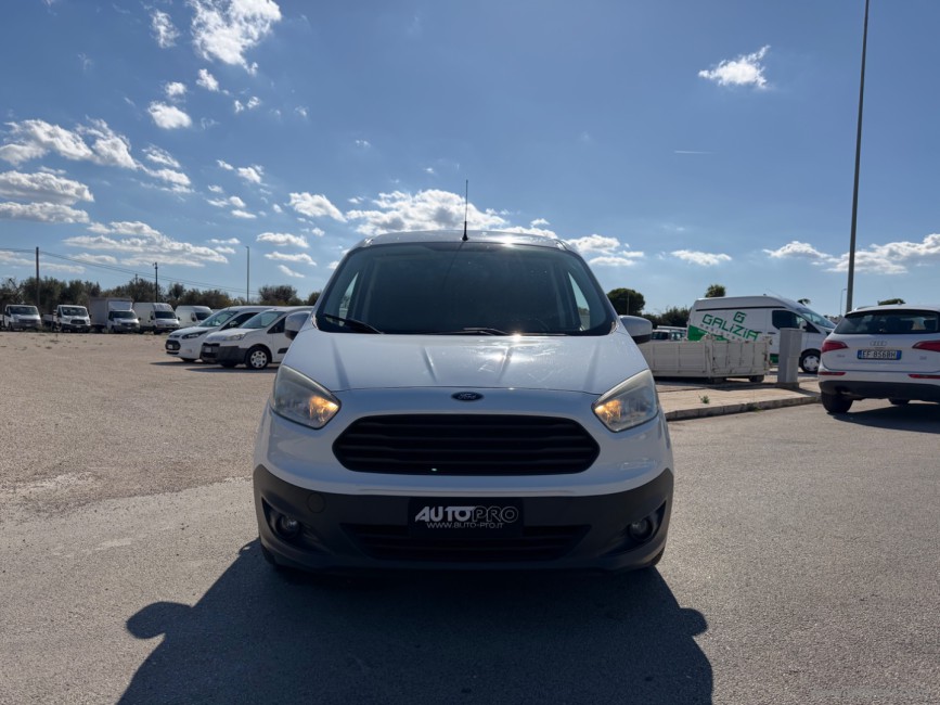 FORD Transit Courier