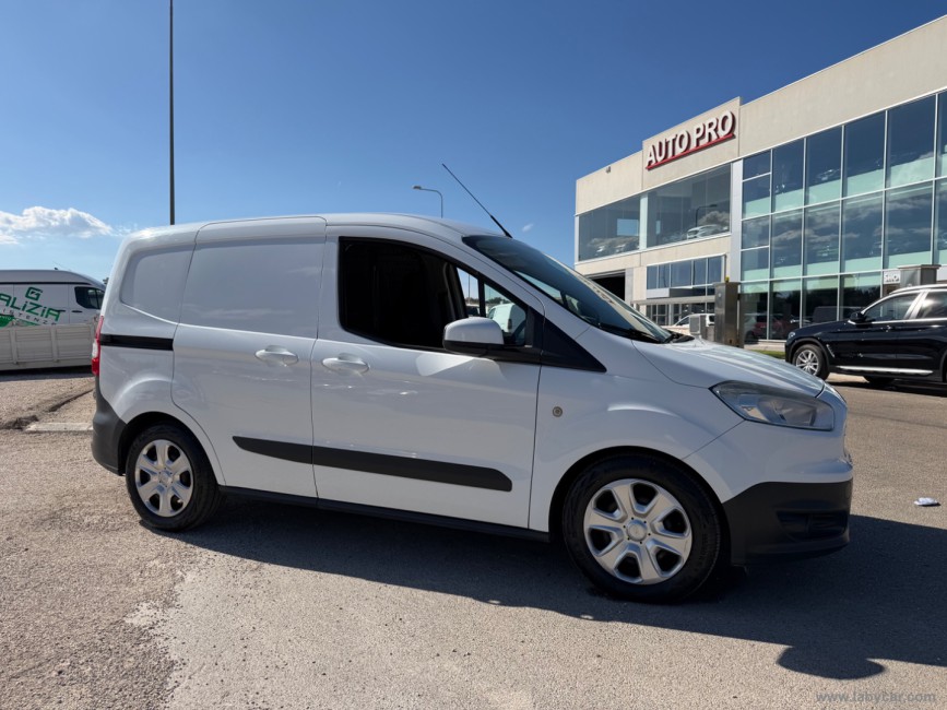 FORD Transit Courier