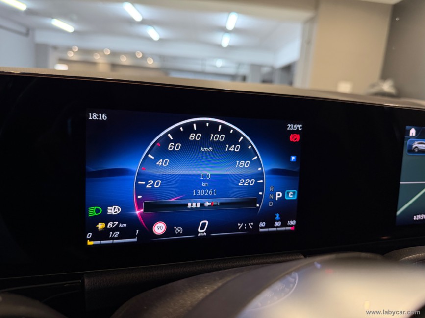 MERCEDES-BENZ Classe GLA